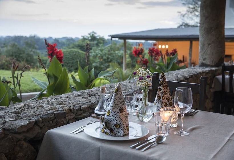 Отель Arusha Villa