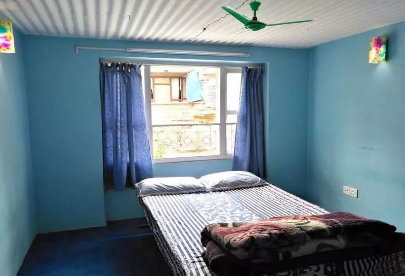 هتل Himal Home