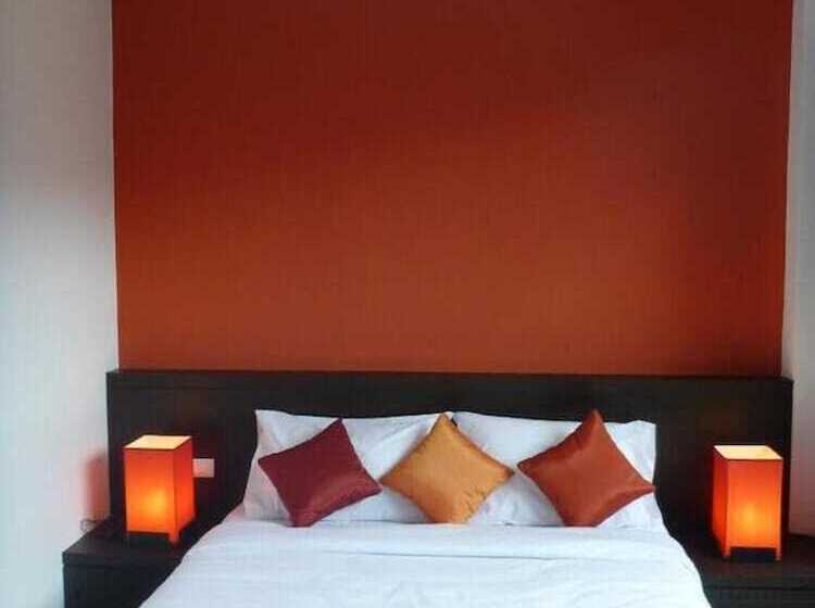 호텔 Karon Sino House