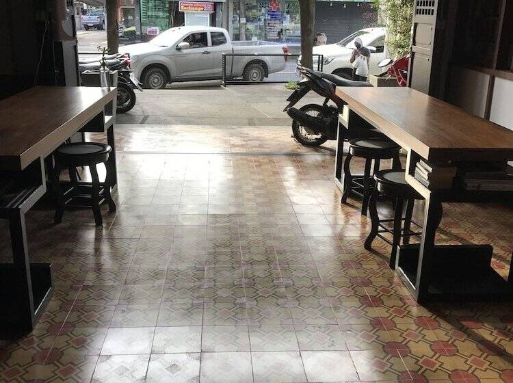 호텔 Karon Sino House