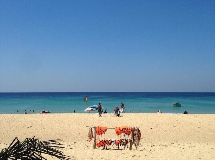 호텔 Karon Sino House