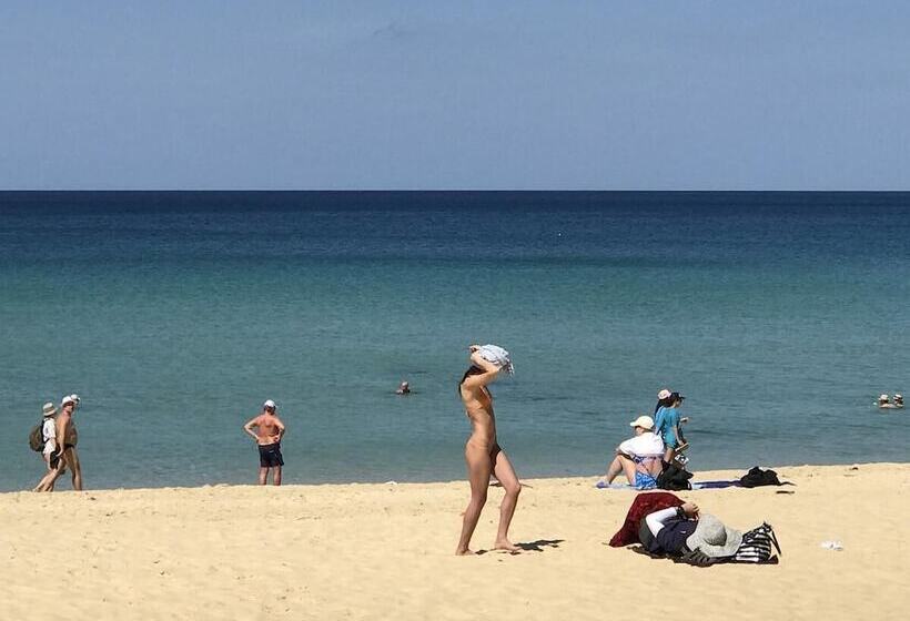 호텔 Karon Sino House