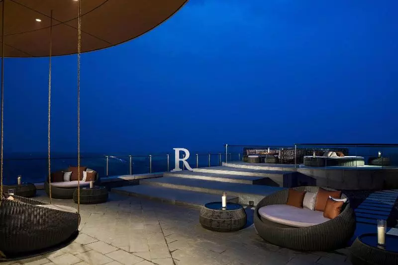 Hotelli Renaissance Suzhou Taihu Lake