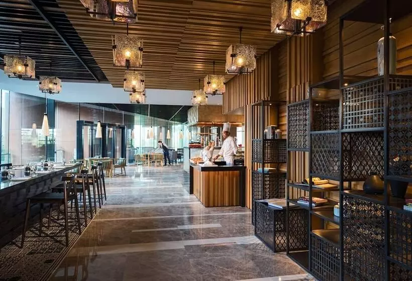 Hotelli Renaissance Suzhou Taihu Lake