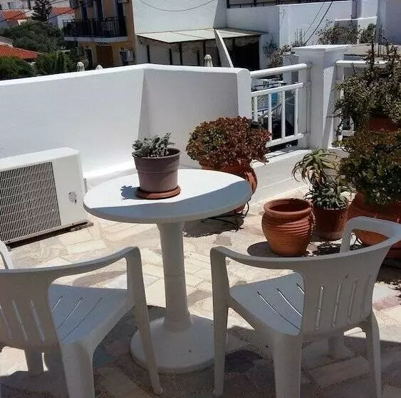 پانسیون Christina Pansion