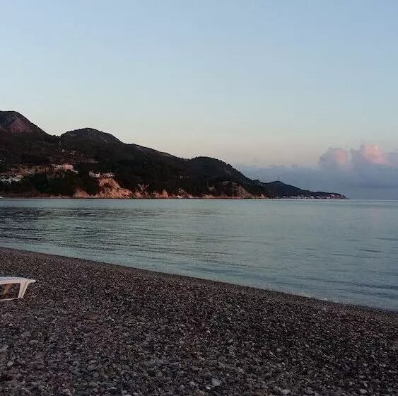 پانسیون Christina Pansion