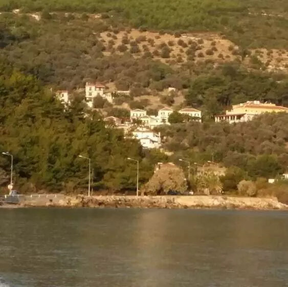 پانسیون Christina Pansion