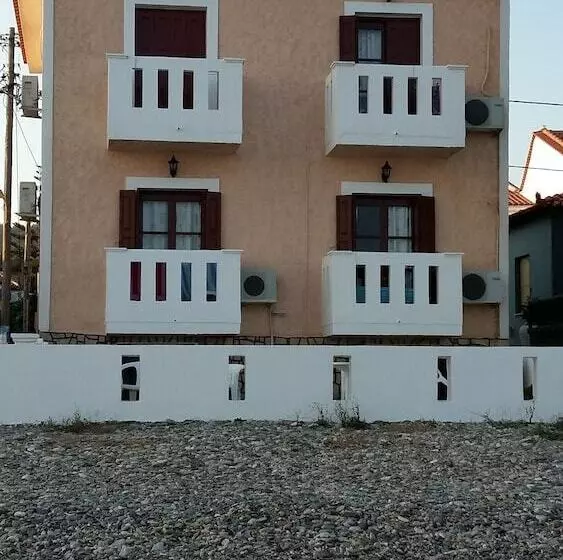 پانسیون Christina Pansion