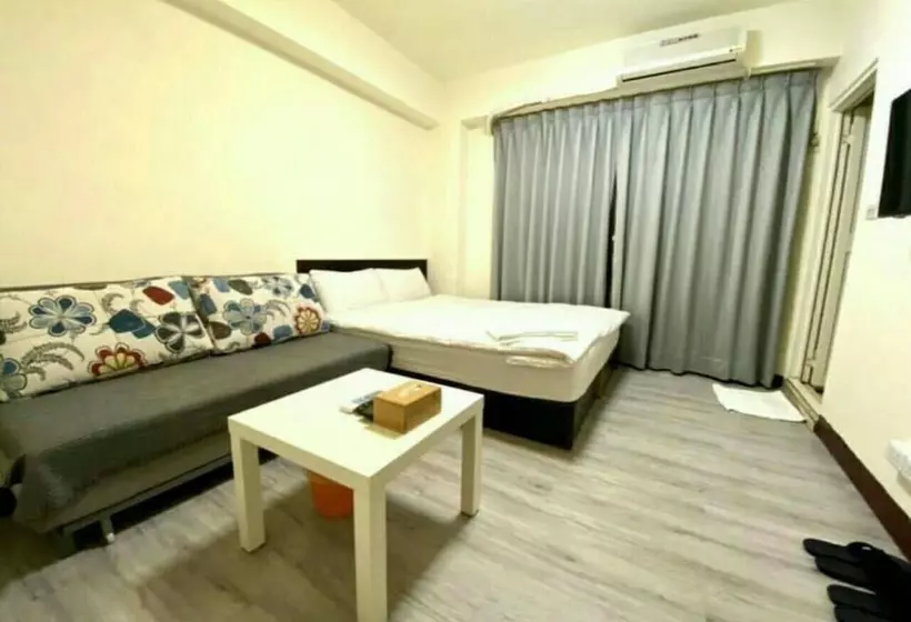 پانسیون Taichung Fengjia Duduhouse