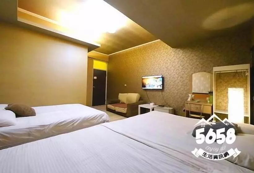 پانسیون Taichung Fengjia Duduhouse