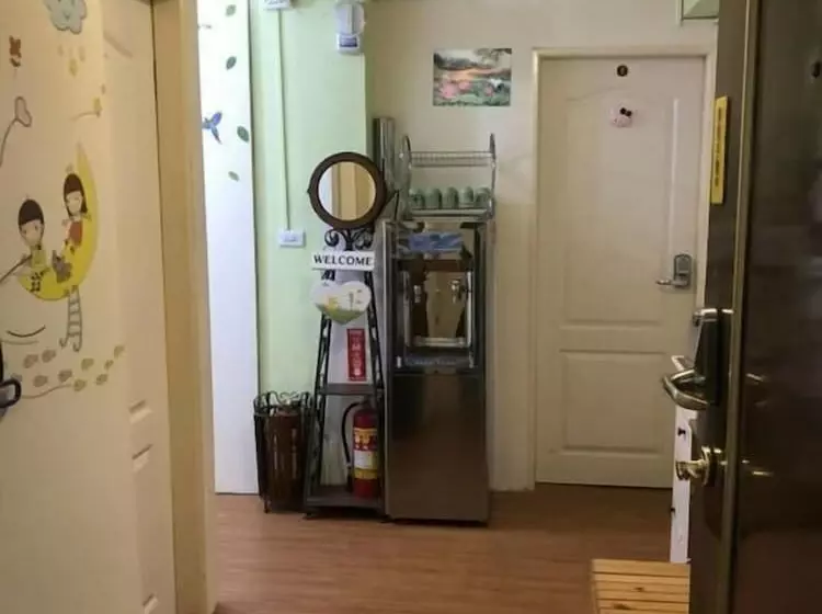 پانسیون Taichung Fengjia Duduhouse