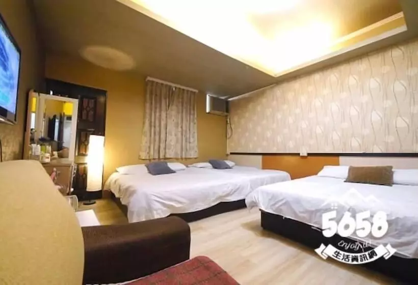 پانسیون Taichung Fengjia Duduhouse