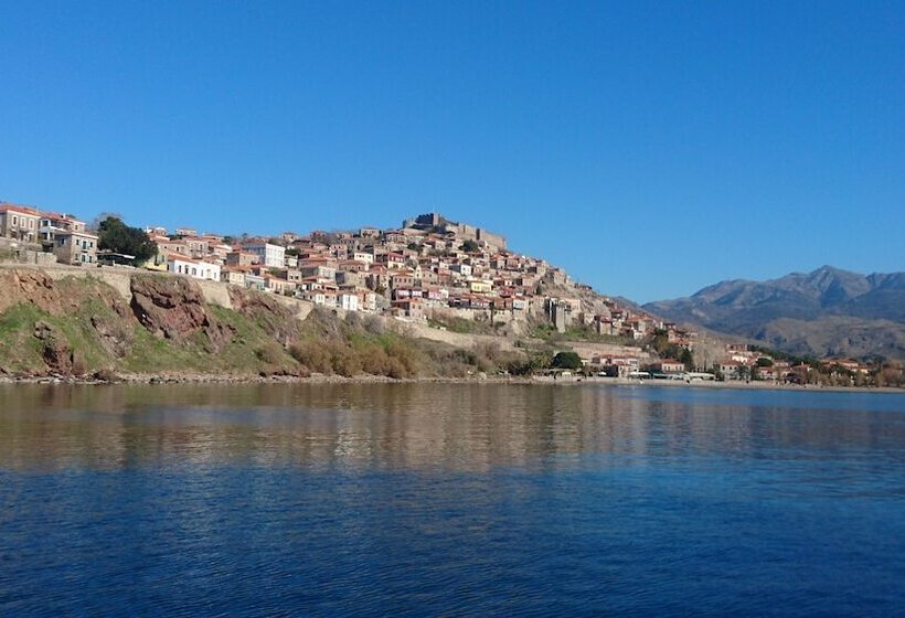 膳宿费 The Schoolmistress With The Golden Eyes