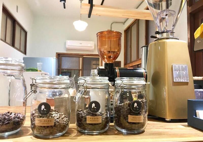 پانسیون Une Famille Tainan B&b