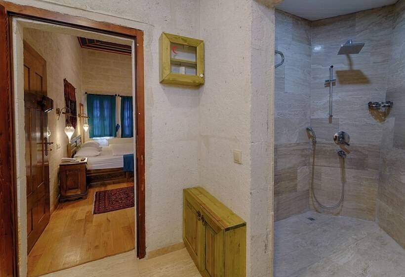 پانسیون Yoruk Stone House