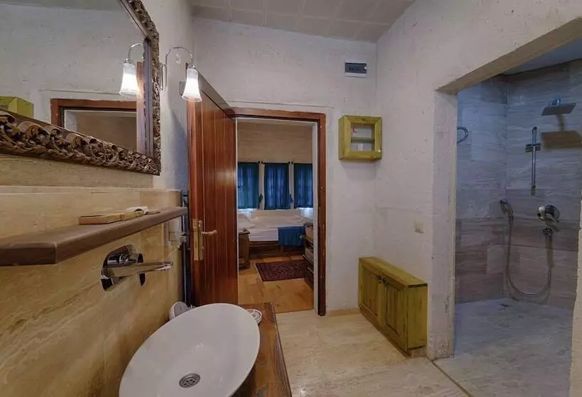 ペンション Yoruk Stone House