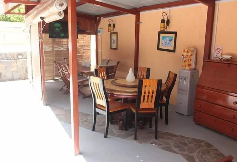 هتل Gravier Lodge