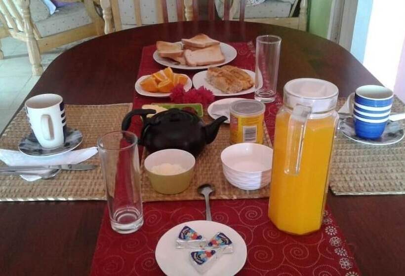 هتل Gravier Lodge