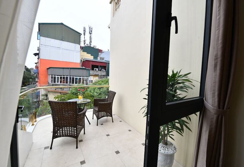 Bella Rosa Trendy Hotel & Spa