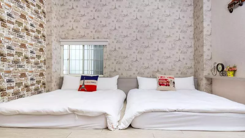 پانسیون Dayhouse