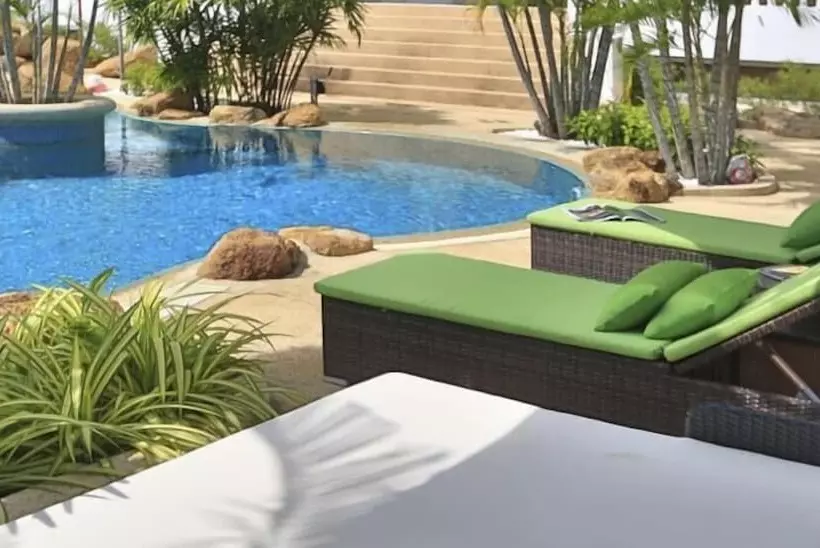 Samui Little Garden Resort