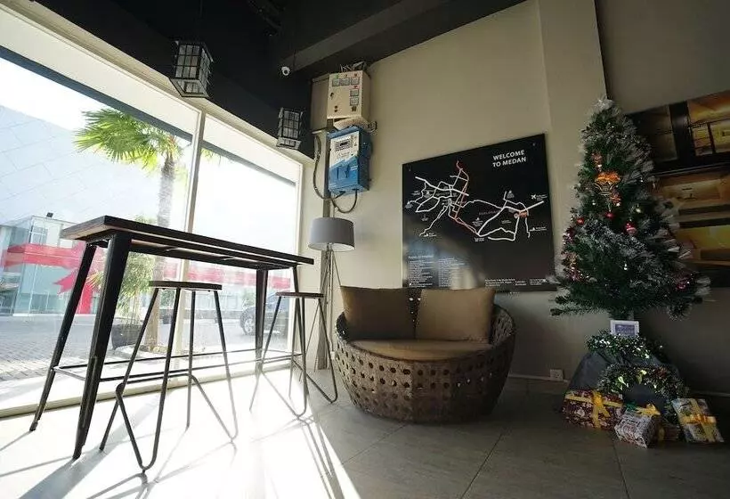 The Lively Hotel Kualanamu Airport Medan