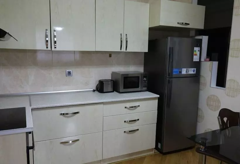 Al Khaleej City Center Apr