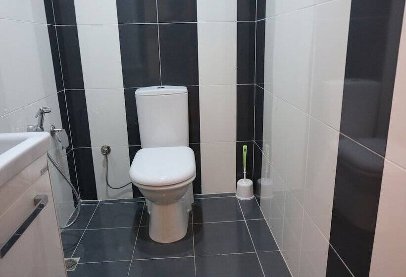 Al Khaleej City Center Apr