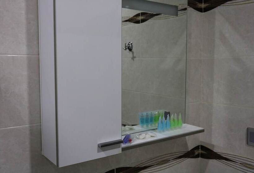 Al Khaleej City Center Apr