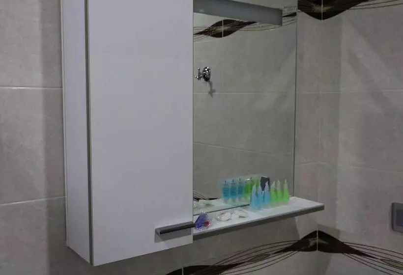 Al Khaleej City Center Apr