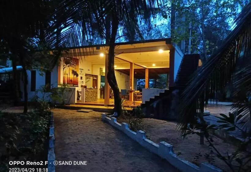 Safasurf Camp   Hostel