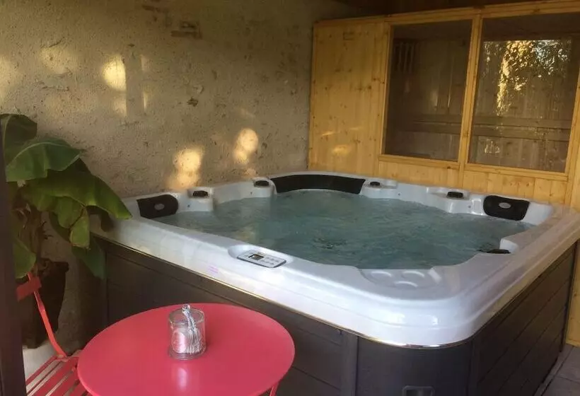 Aamiaismajoitus (B&B) Le Clos Elisa