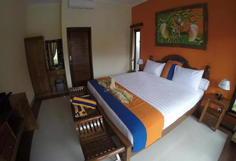تختخواب و صبحانه The Taran Villas Lembongan