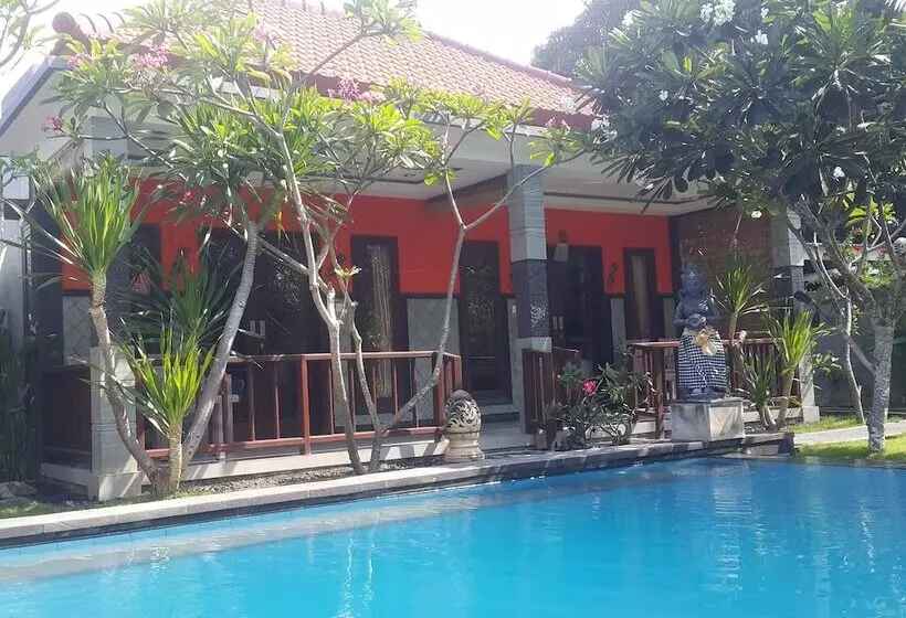 تختخواب و صبحانه The Taran Villas Lembongan