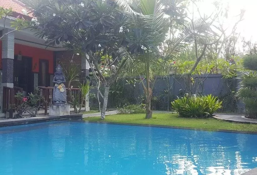 تختخواب و صبحانه The Taran Villas Lembongan