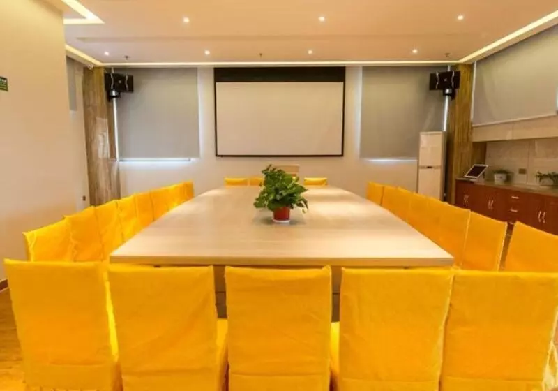 Hotelli Greentree Inn Maanshan Hanshan District Jiuwu Square