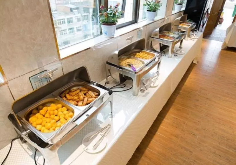 Hotelli Greentree Inn Maanshan Hanshan District Jiuwu Square