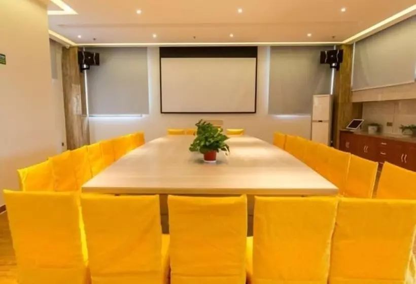 Hotelli Greentree Inn Maanshan Hanshan District Jiuwu Square