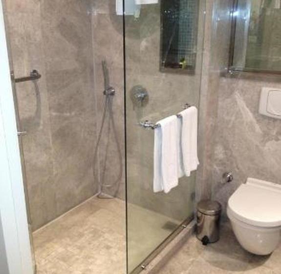 בית מלון כפרי Has