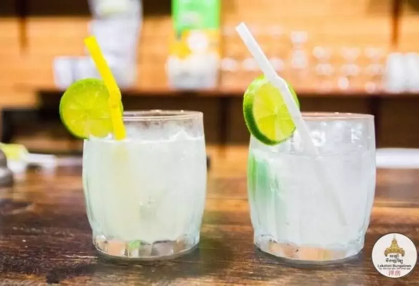 هتل Lakshmi Bungalow