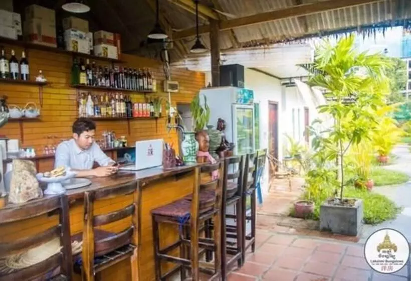 هتل Lakshmi Bungalow