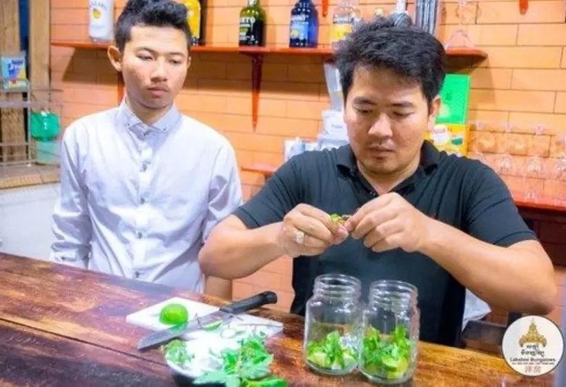 هتل Lakshmi Bungalow