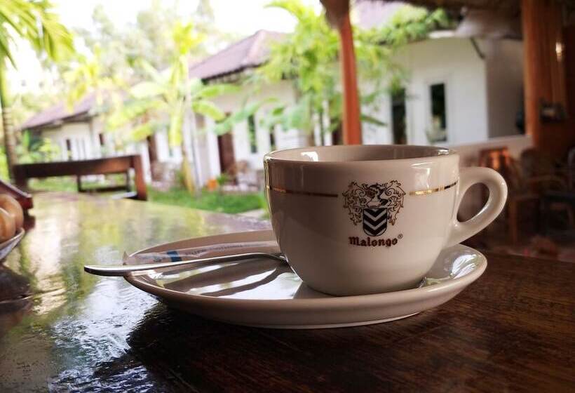 Hotel Lakshmi Bungalow