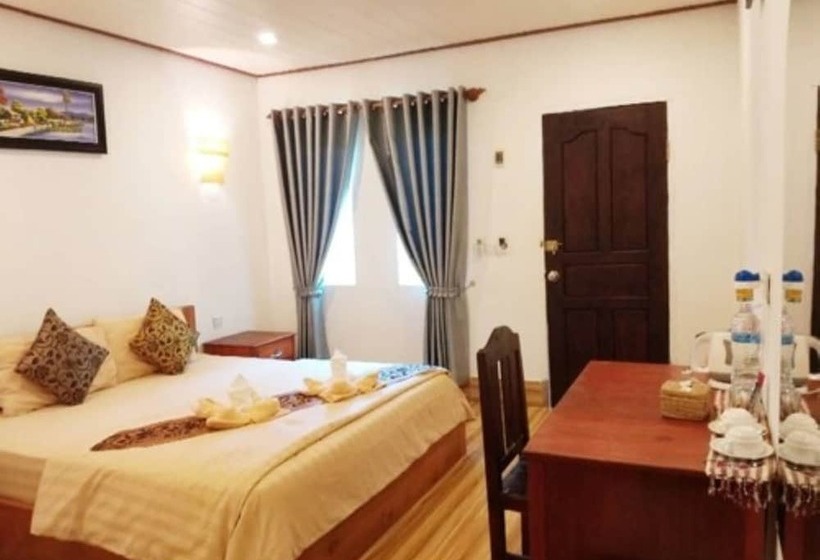 Hotel Lakshmi Bungalow