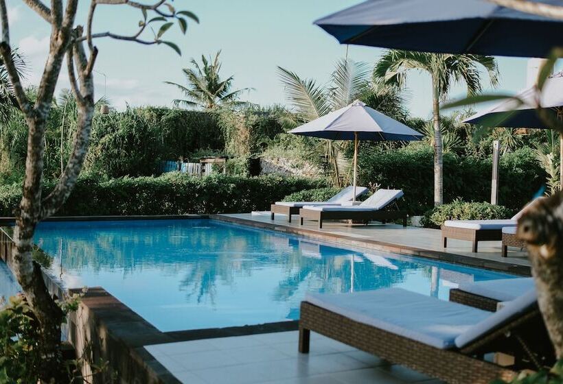 هتل Dini Dnusa Lembongan