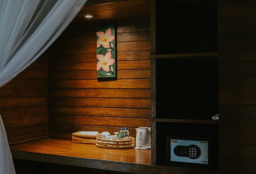 هتل Dini Dnusa Lembongan