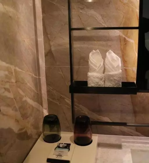 Hotelli Mercure Xiangyang Railway Station