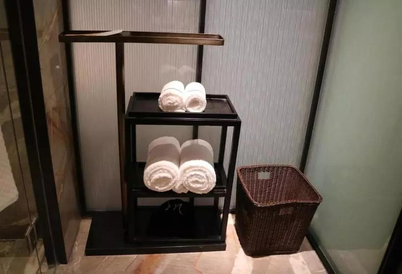 Hotelli Mercure Xiangyang Railway Station