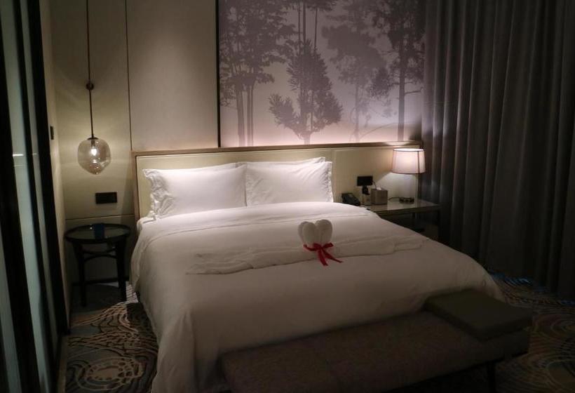 Hotel Mercure Xiangyang Railway Station