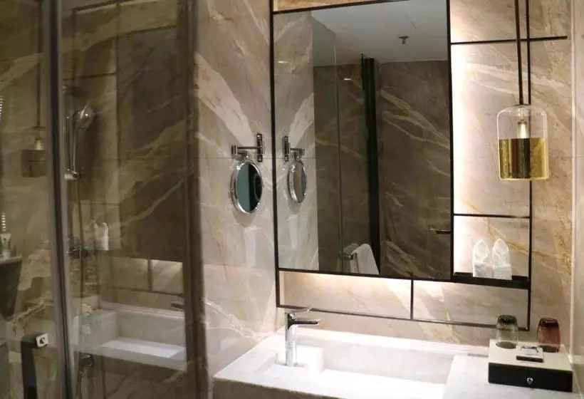 Hotelli Mercure Xiangyang Railway Station